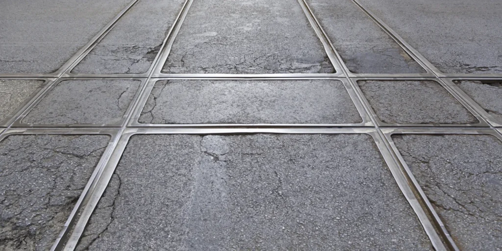 Juntas estructurales en pavimento de hormigón exterior